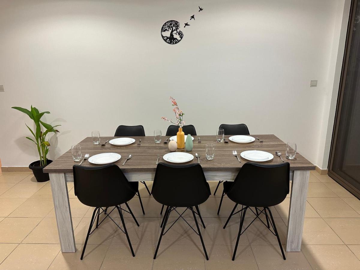 Moonlight Hostel Jbr - 2Min Walk To Jbr Beach - Gym - 2Min Metro Station - Poll Dubaj Zewnętrze zdjęcie